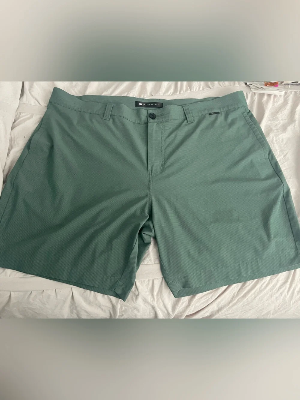 Travis Mathew Wanderlust Shorts Green Flat Front Men's Shorts Size 40 - Picture 4 of 6